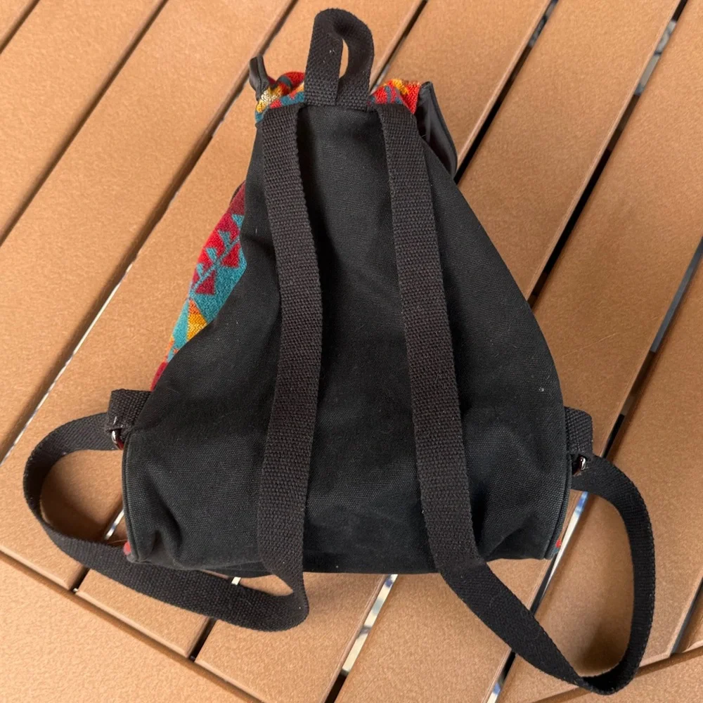 Pendleton Wool Aztec Backpack - Picture 3 of 7
